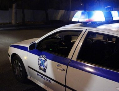 Άγριος ξυλοδαρμός στην Πάτρα: Χτυπούσαν 20 άτομα έναν νεαρό - Του άνοιξαν το κεφάλι (βίντεο)